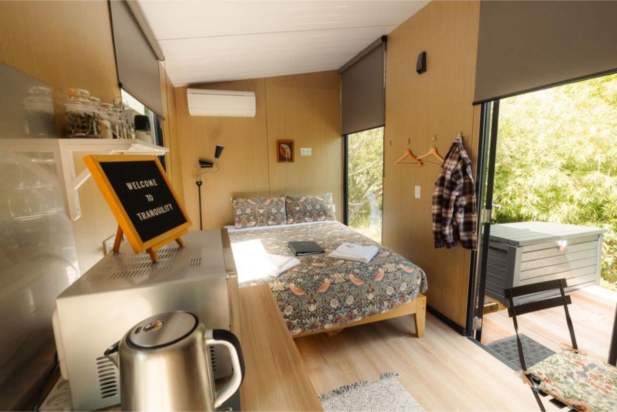 Tranquility Tiny House By Tiny Away Villa Owaka Kültér fotó